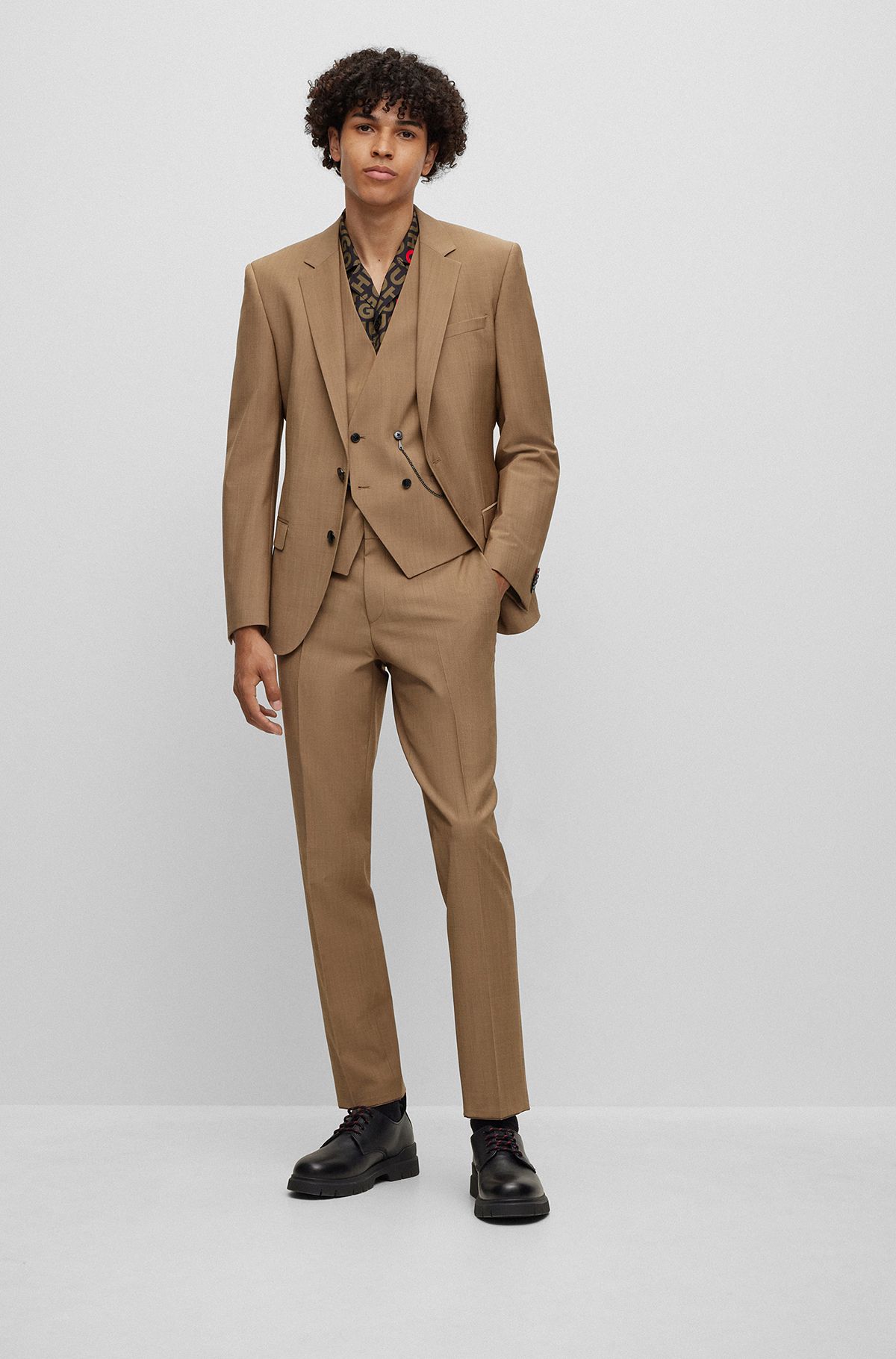 Three-piece slim-fit suit in mohair-look fabric, Brown