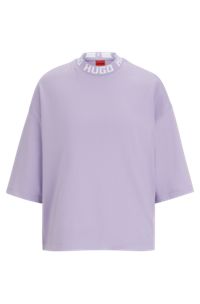 Camiseta relaxed fit en punto de algodón con logo en el cuello, Luz púrpura