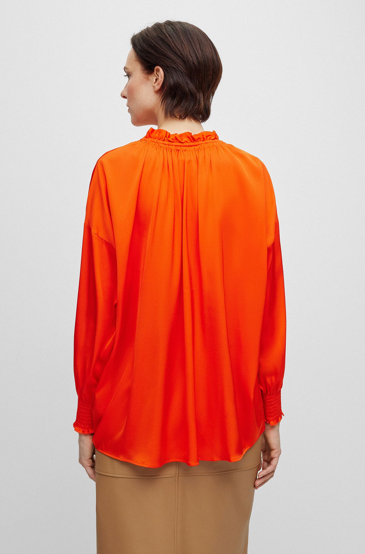 Die schönsten Blusen in Orange für Damen von HUGO BOSS