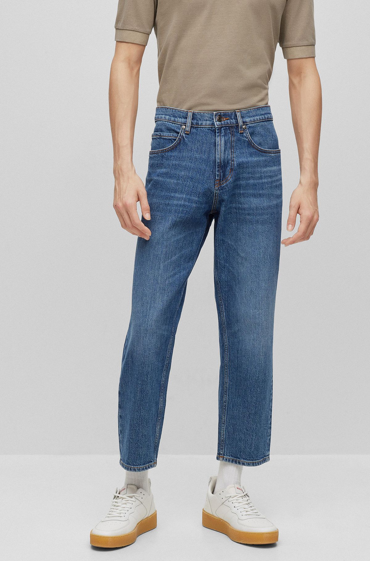 Loose Tapered-Fit jeans in blue comfort-stretch denim, Blue