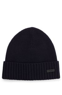 Beanie hat in virgin wool with logo plaque, Dark Blue