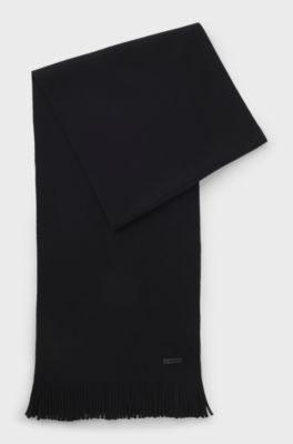 Raschel-knit scarf in virgin wool, Black