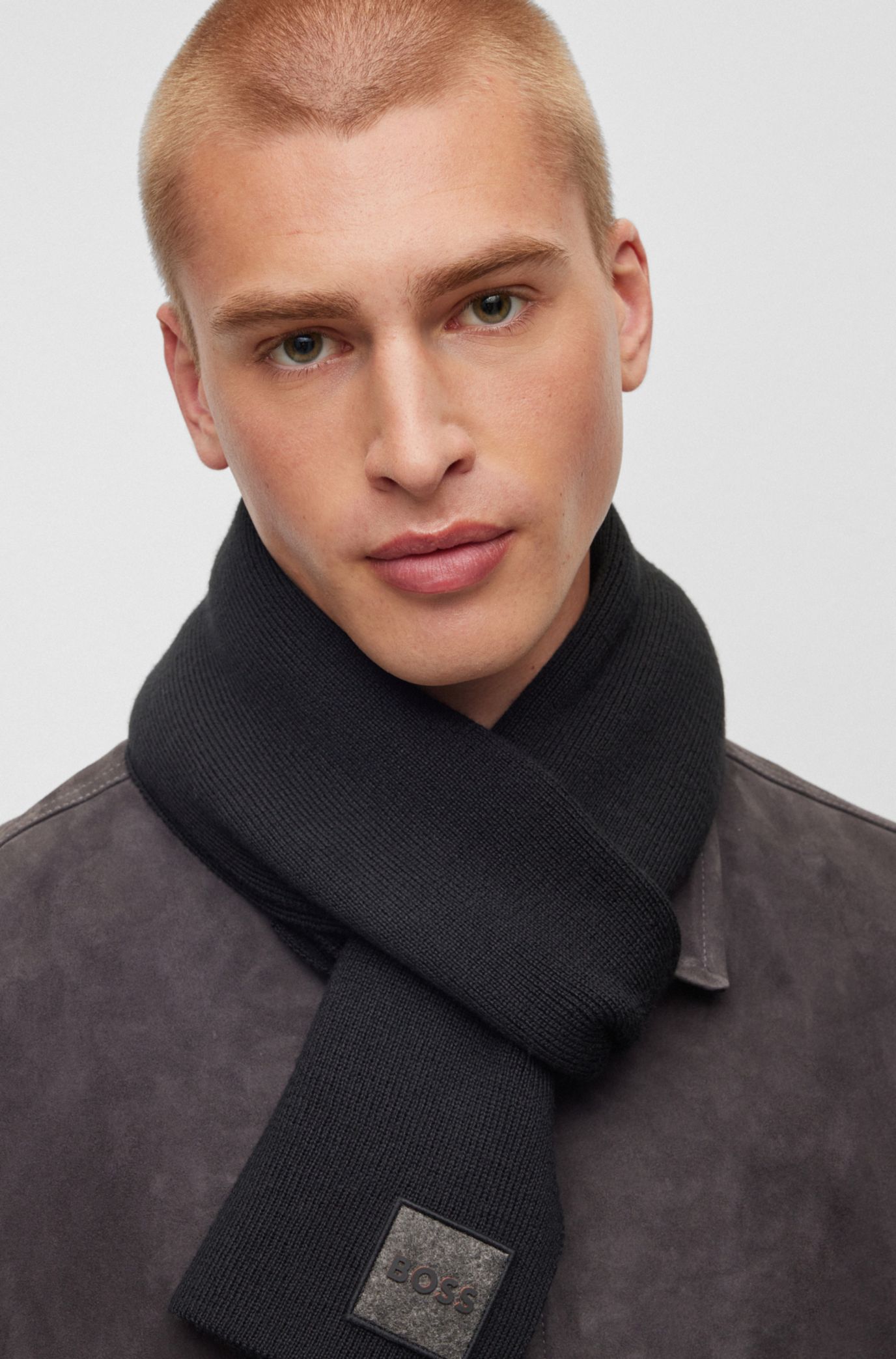 Hugo boss scarf outlet mens