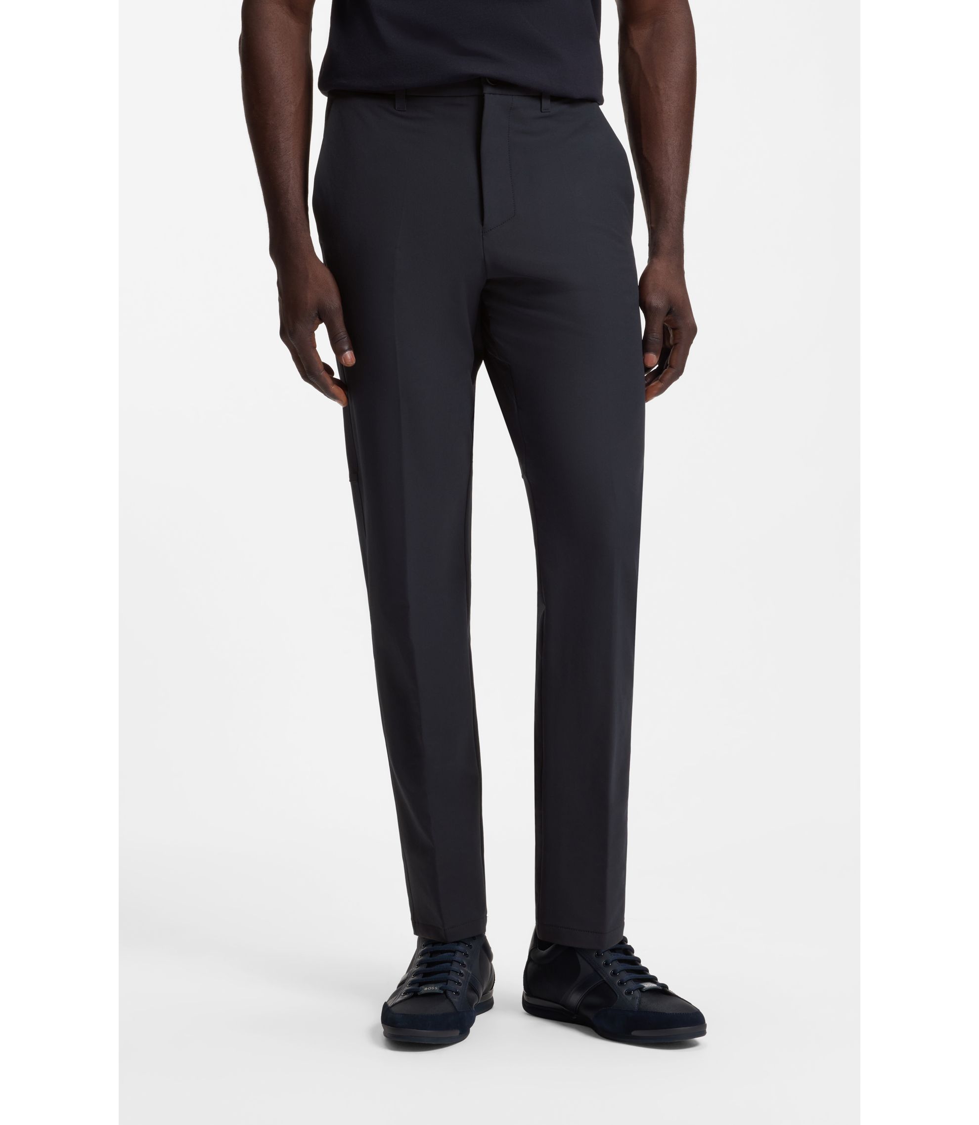 Regular-Fit Hose aus wasserabweisendem Stretch-Gewebe