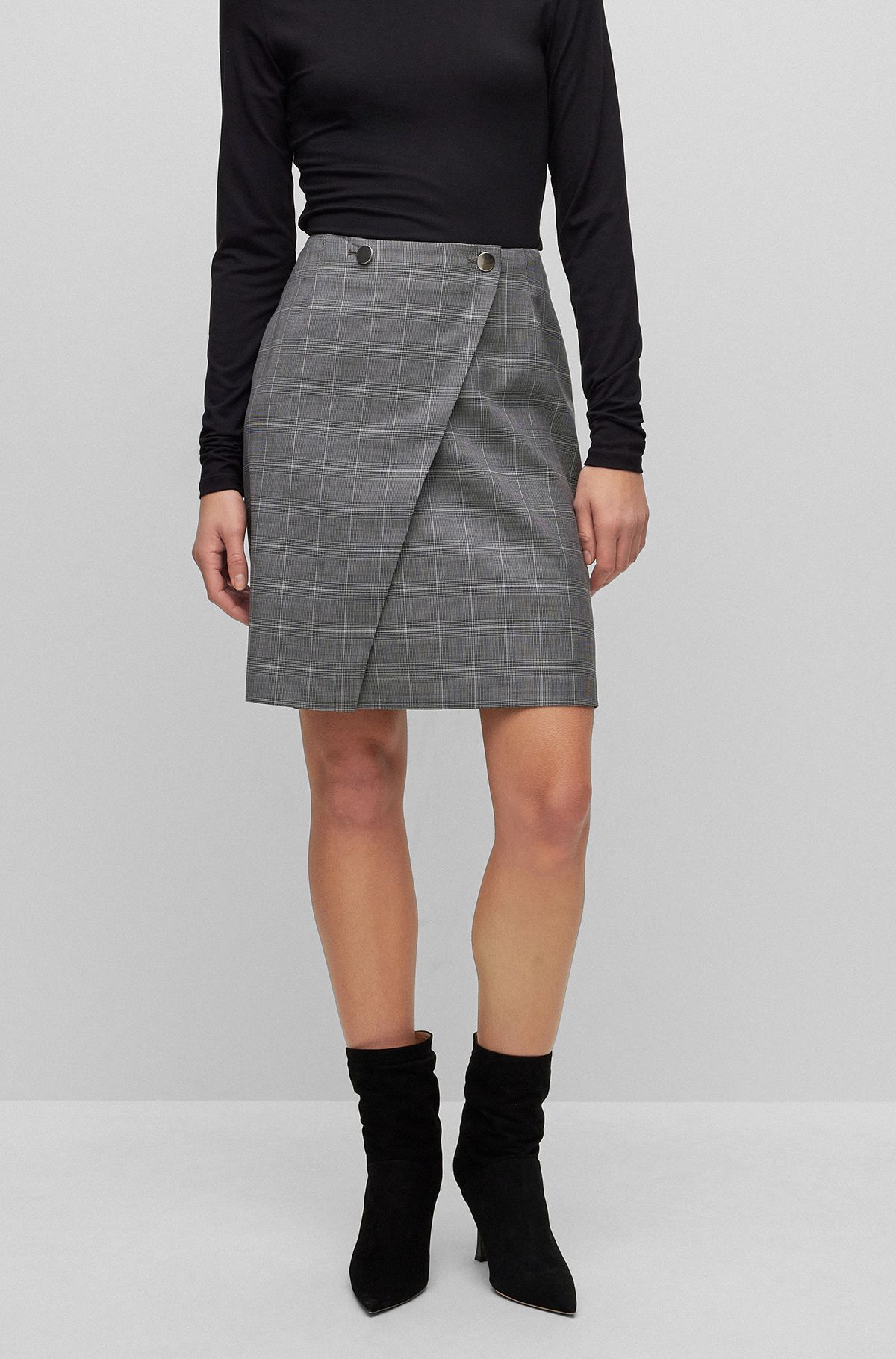 Slim-fit A-line skirt in checked virgin wool, Patterned