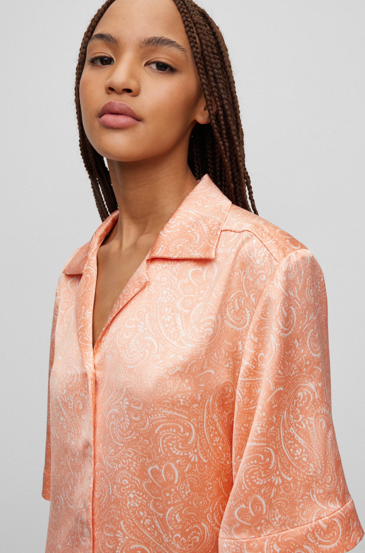 Relaxed-fit short-sleeved blouse in paisley-print satin, Patterned