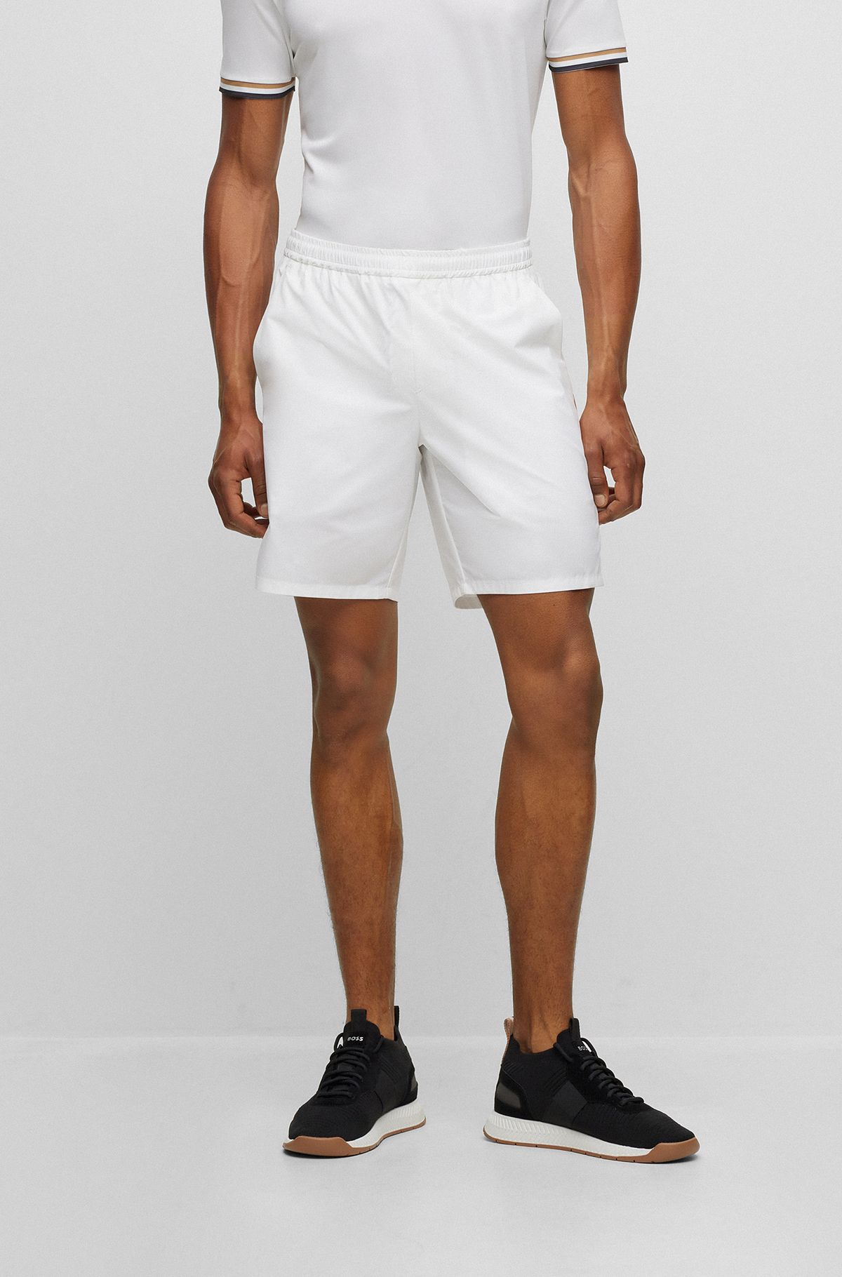 BOSS x Matteo Berrettini Shorts aus Stretch-Popeline mit Signature-Streifen, Weiß