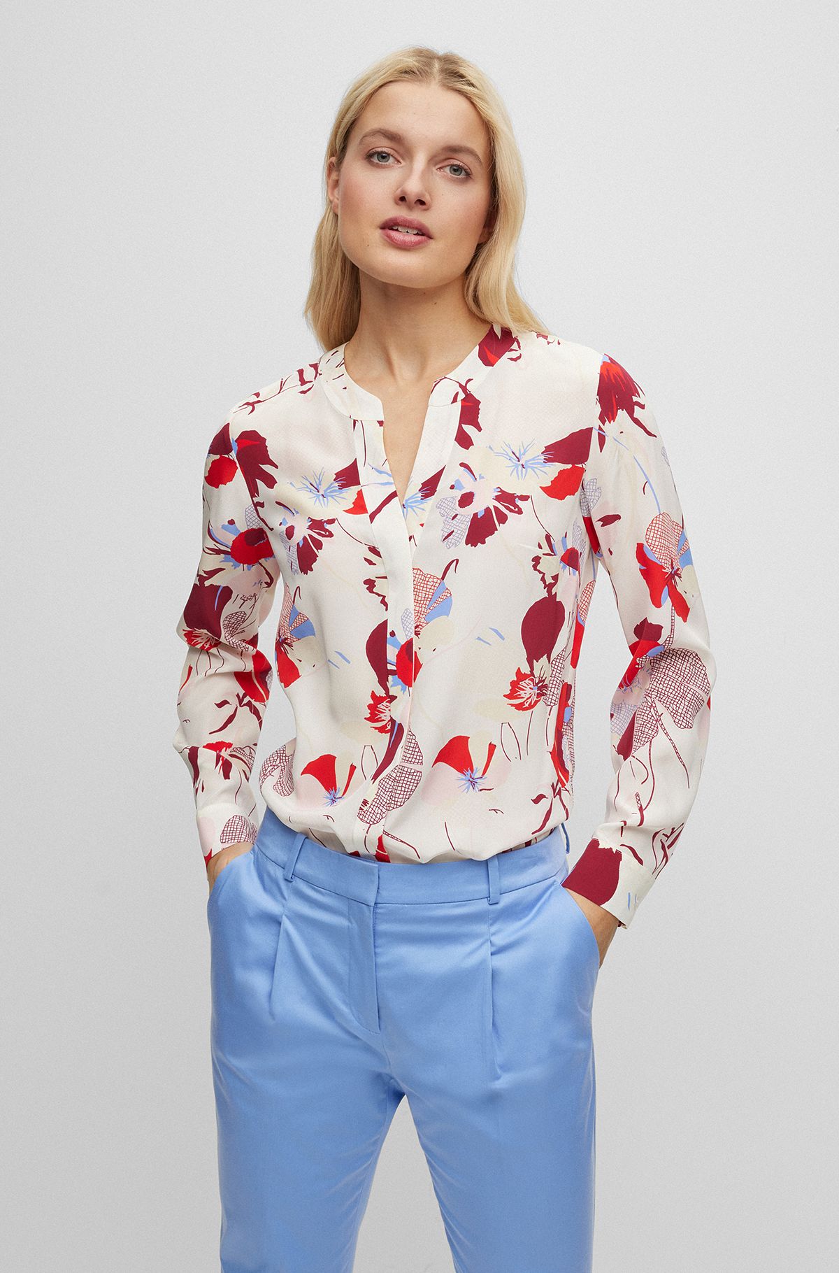 Regular-fit blouse in floral-print silk, Patterned