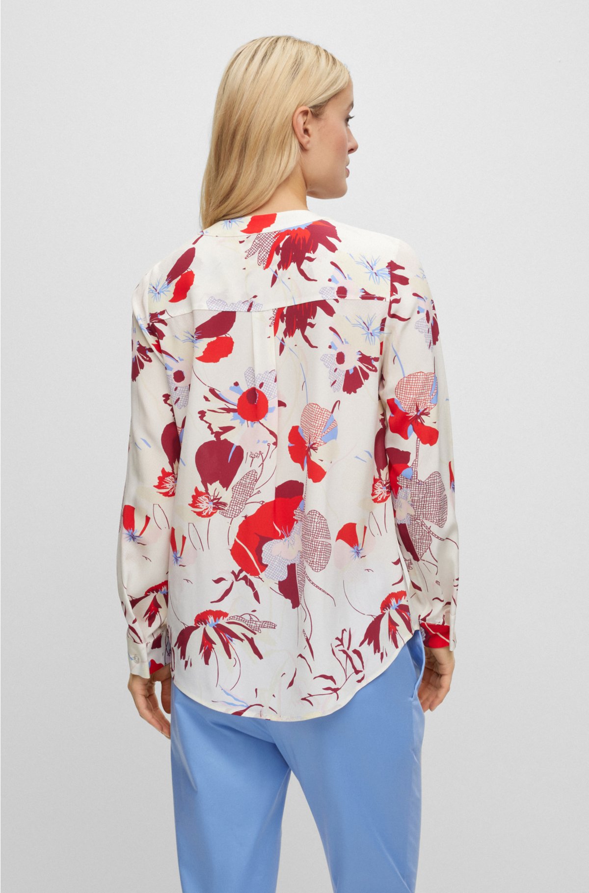Regular-fit blouse in floral-print silk, Patterned