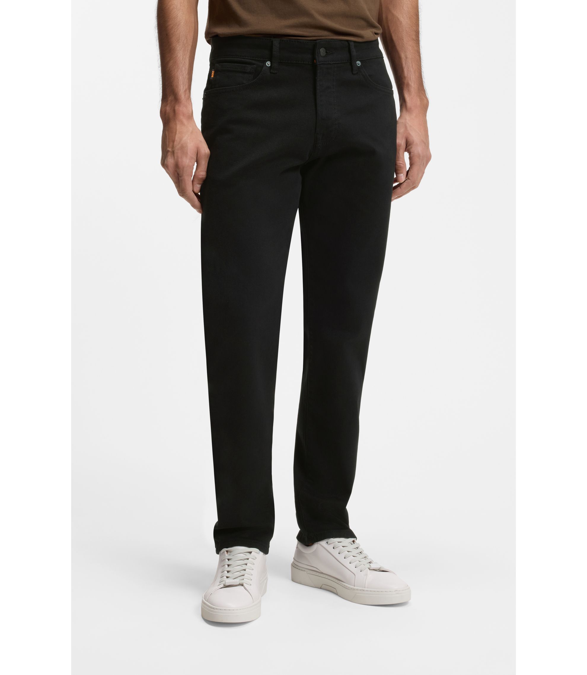 Schwarze Maine Regular-Fit Jeans aus bequemem Stretch-Denim