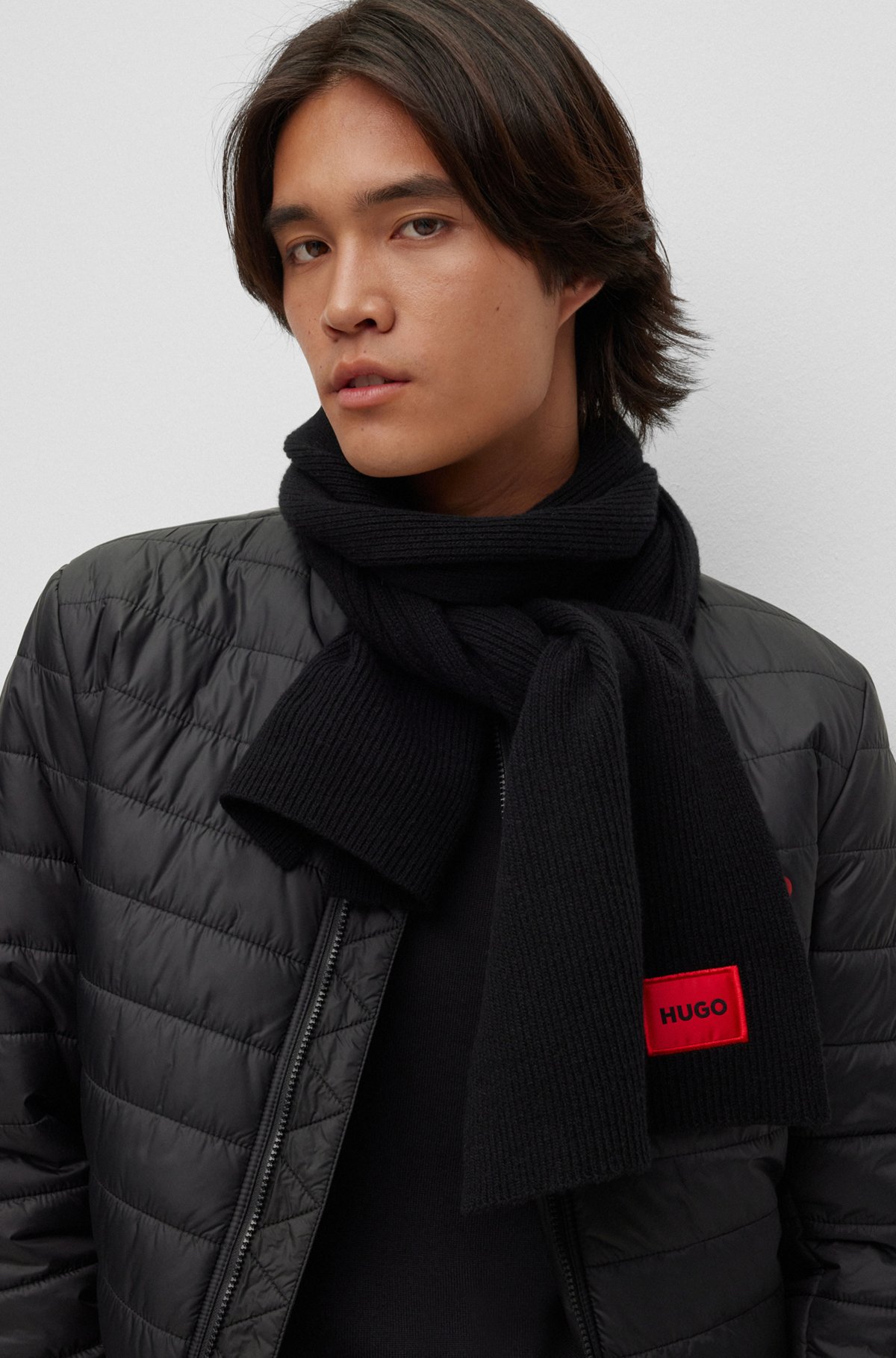 HUGO - Ribbed wool-blend scarf with red logo label