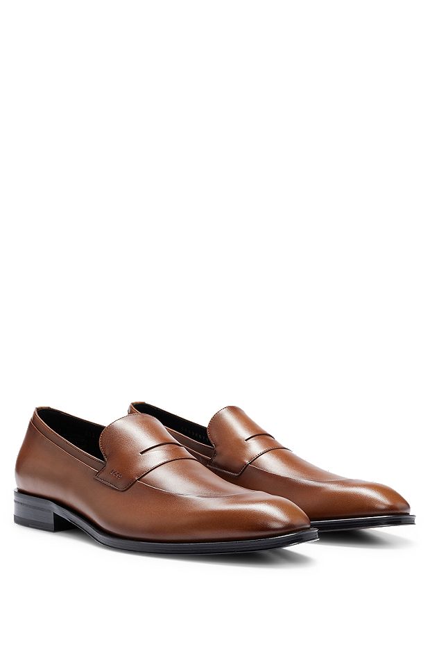 Italian leather loafers with apron toe and branded trim, Brown