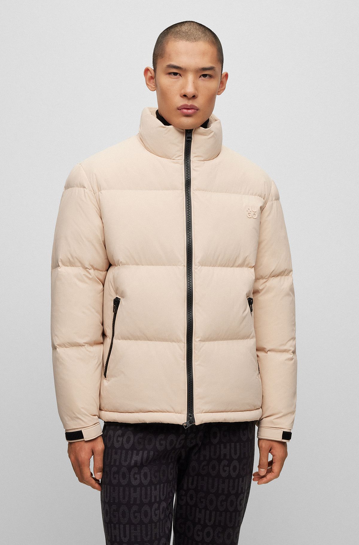Regular-fit water-repellent puffer jacket with stacked logo, Light Beige