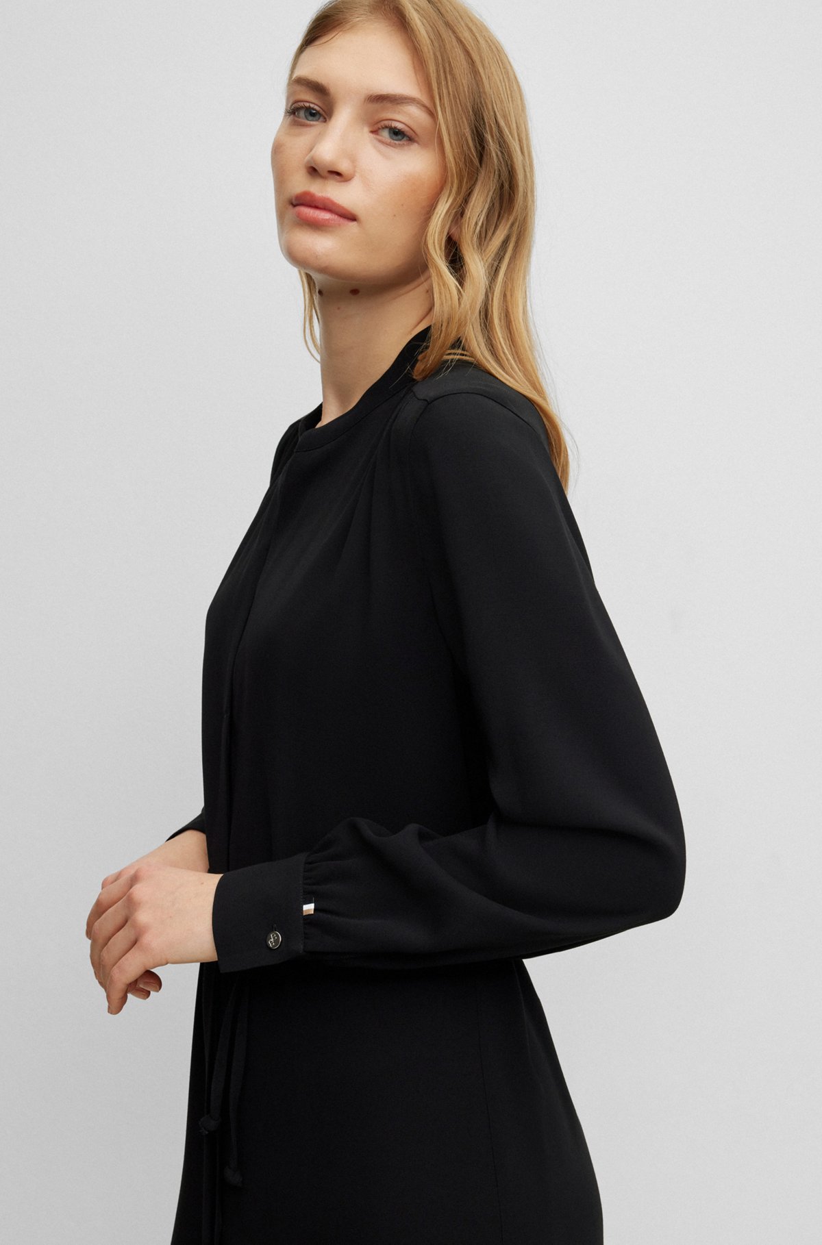Belted dress with collarless V neckline and button cuffs, Black