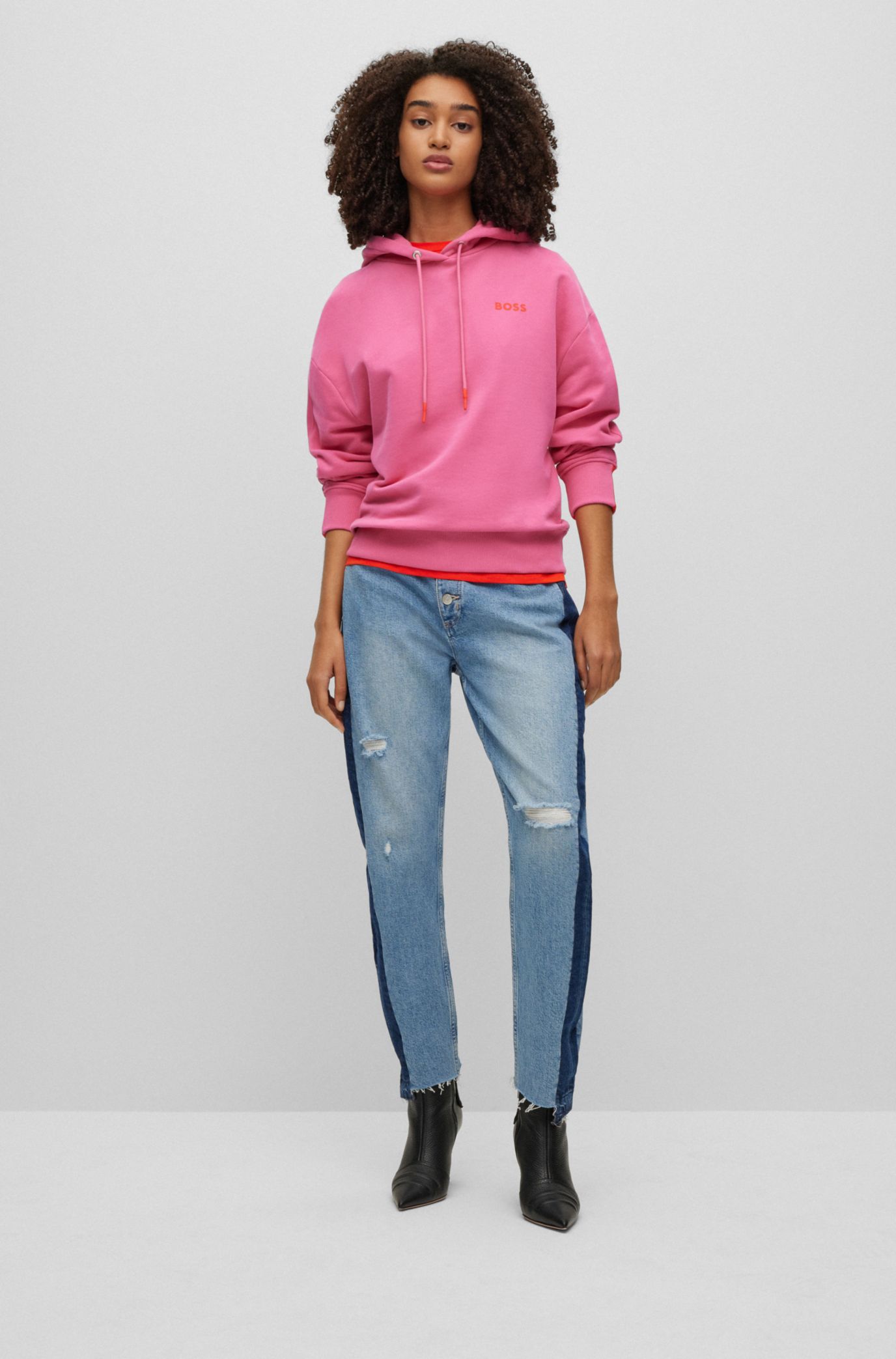 Pink hugo best sale boss sweatshirt