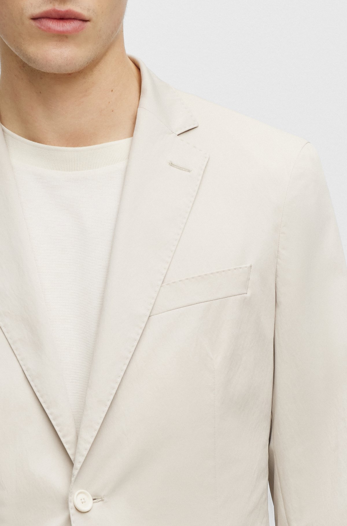 Slim-fit suit in water-repellent fabric, White