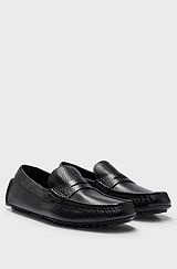 Italian-made moccasins in grained leather with logo trim, Black