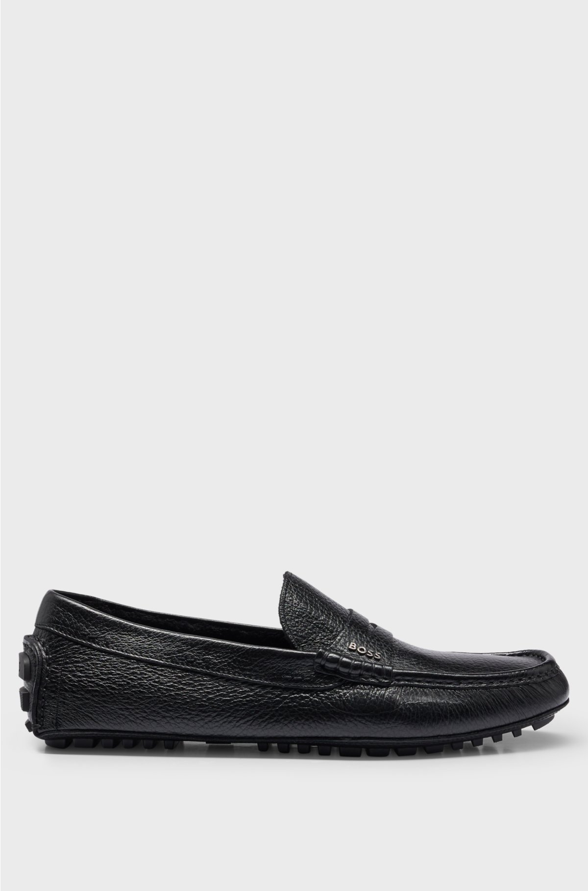 Italian-made moccasins in grained leather with logo trim, Black