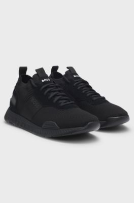 Sneakers con tomaia in maglia, Nero