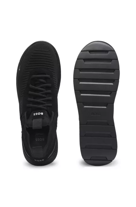 Trainers with knitted uppers and suede trims