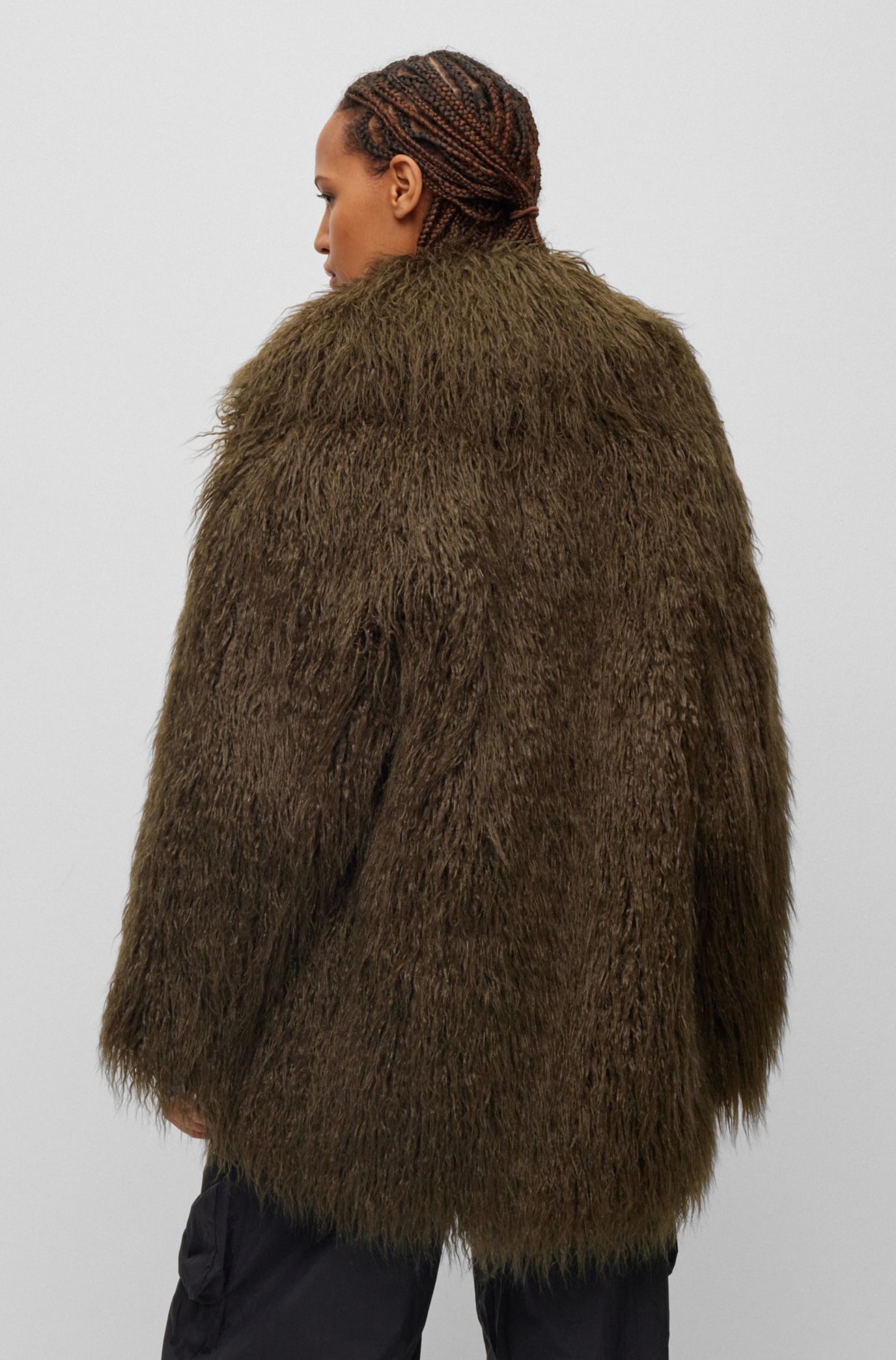 Hugo boss 2025 fur coat