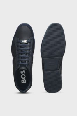 Sneakers i blandat material med mocka och konstl&auml;der, M&ouml;rkbl&aring;