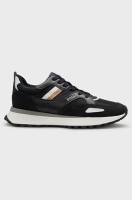 Sneakers im Laufschuh-Stil mit EVA-Gummisohle, Schwarz