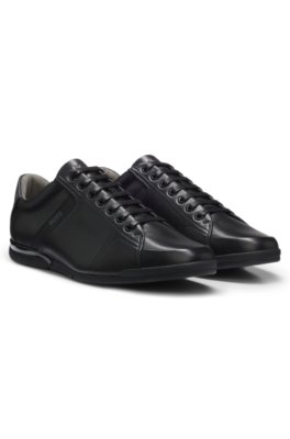 Leather trainers with odour-control lining