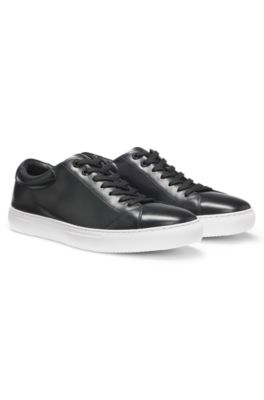 Low-top trainers in nappa leather, Black