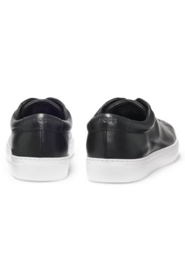 Low-top trainers in nappa leather, Black