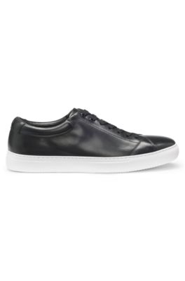 Low-top trainers in nappa leather, Black