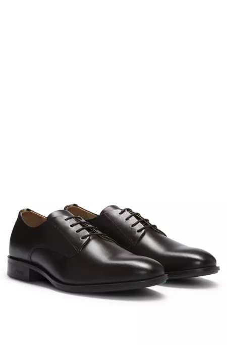 Leather Derby shoes with signature trims