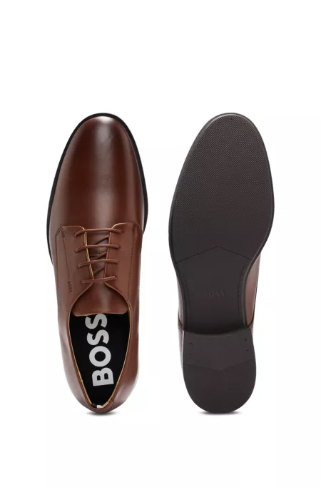 Leather Derby shoes with signature trims