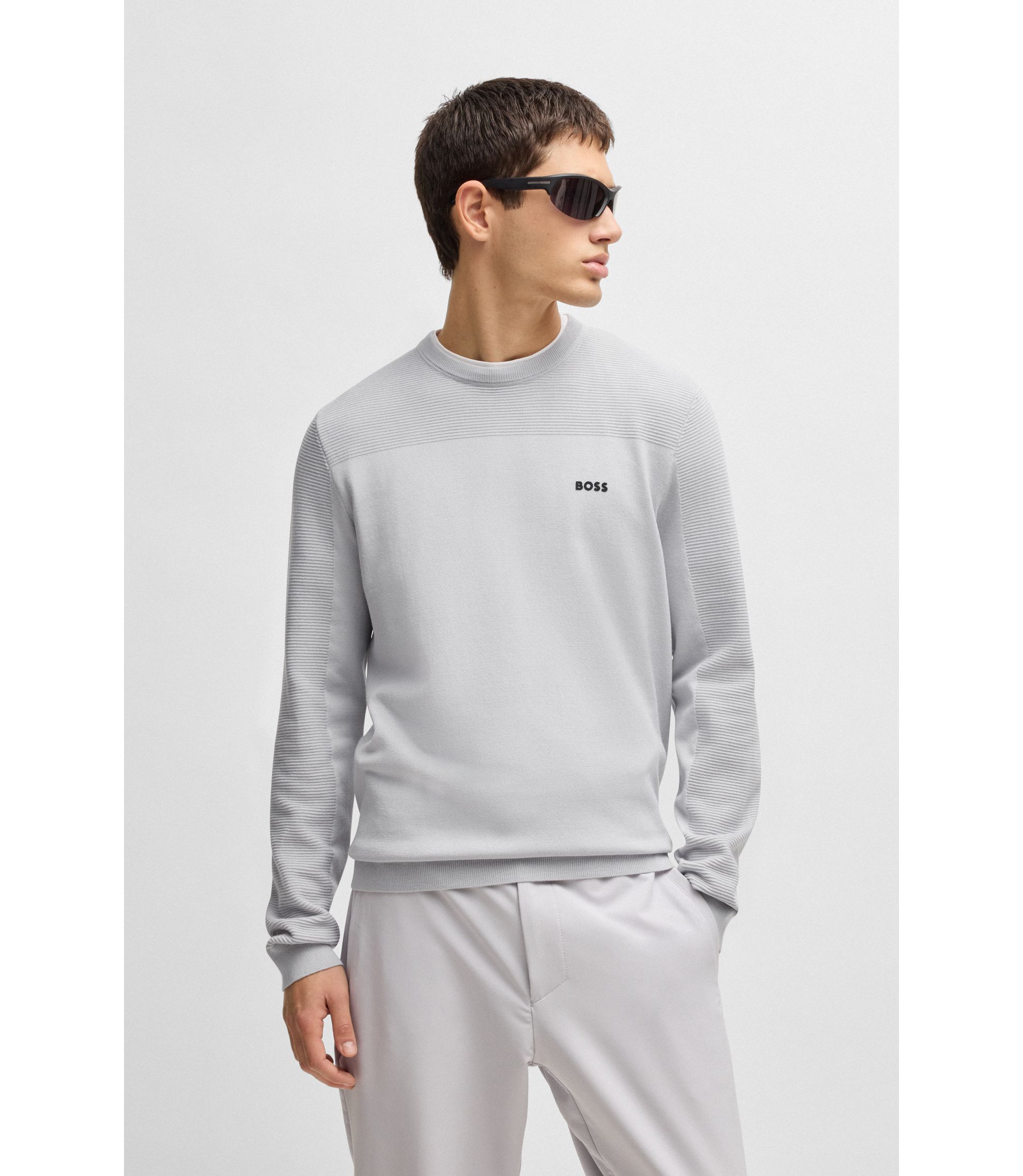 BOSS ロゴ クルーネックセーター ドライフレックスファブリック BOSS - ロゴ クルーネックセーター ドライフレックスファブリック