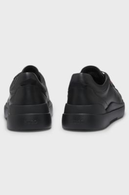 L&aelig;dersneakers, Sort