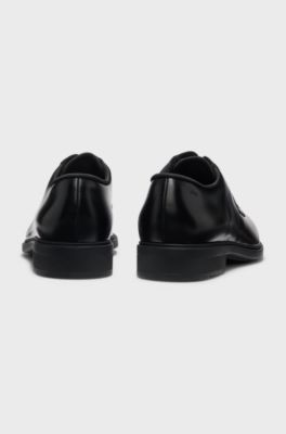 Chaussures derby en cuir italien avec finitions passepoil&eacute;es, Noir