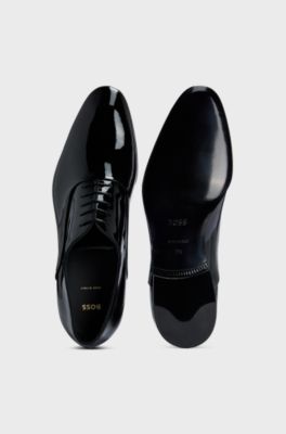 Patent leather Oxford shoes with a pointed shape, Black