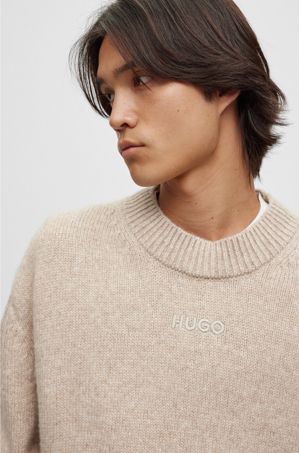 HUGO - オーバーサイズフィット セーター ロゴディテール