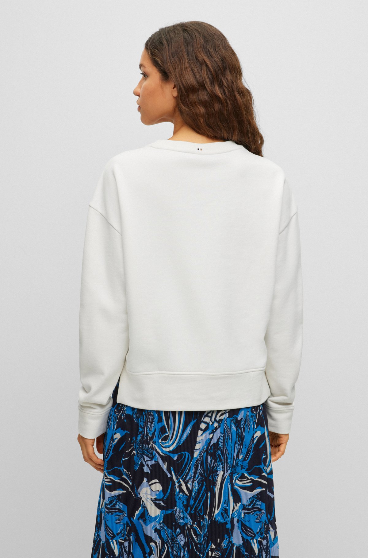 Organic-cotton sweatshirt with seasonal artwork, White