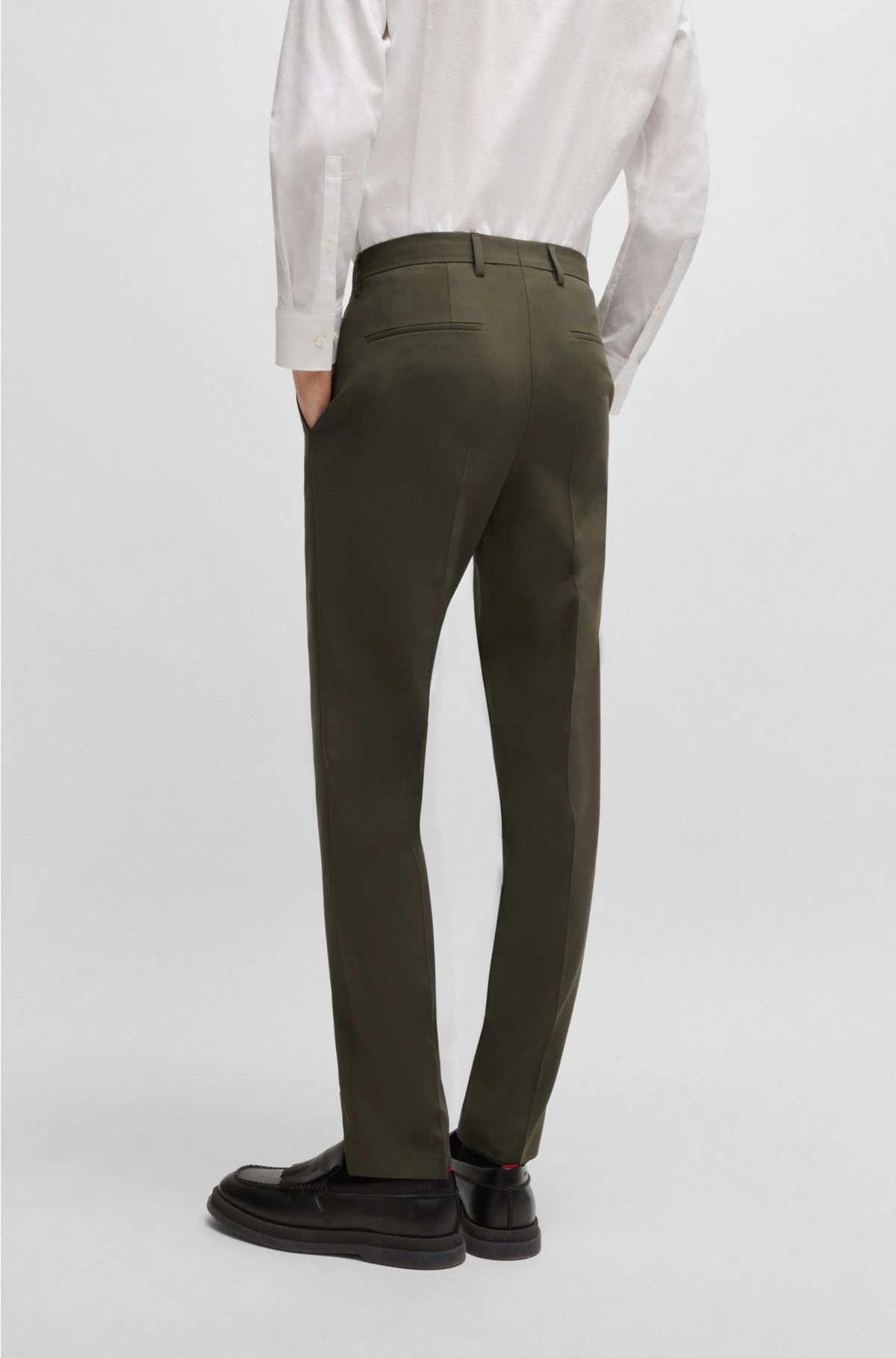 Slim-fit suit in performance-stretch fabric, Khaki