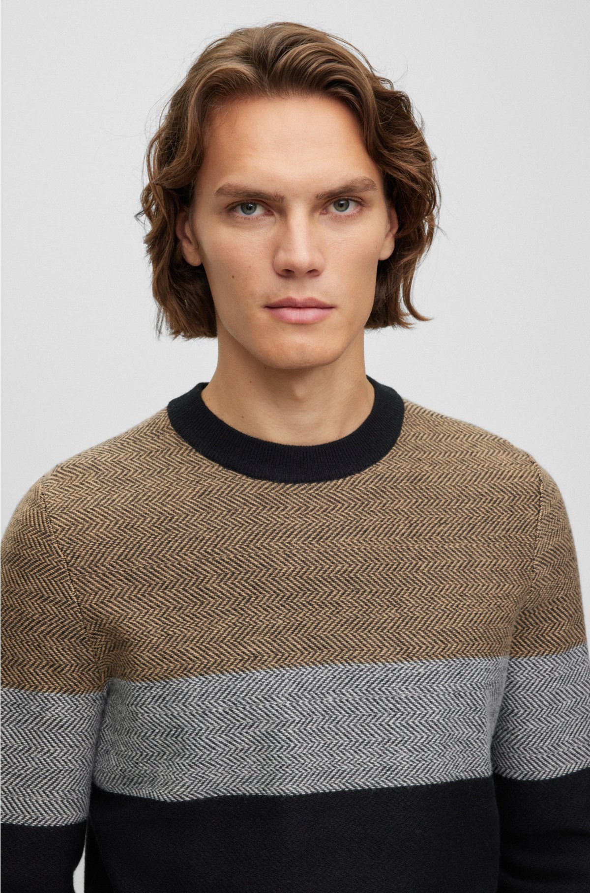 Herringbone-structured sweater in virgin wool and cotton, Black