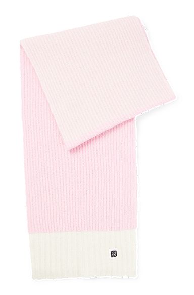 Knitted scarf with colour-blocking and logo trim, light pink
