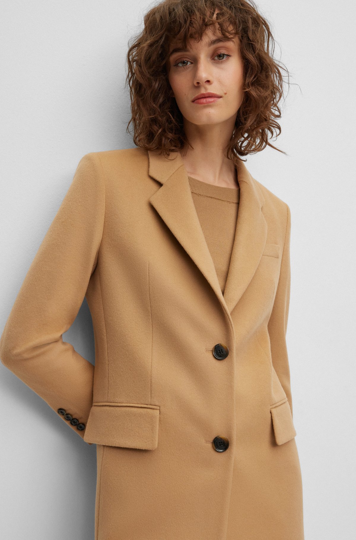 Slim-fit coat in virgin wool and cashmere, Beige