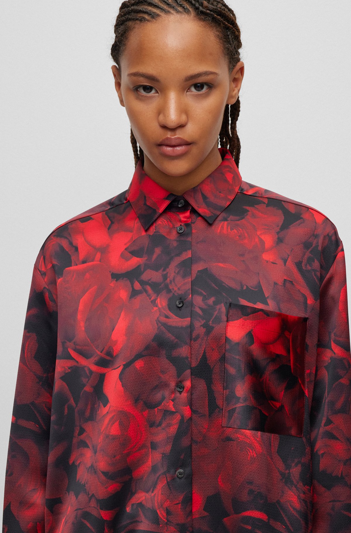 Longline relaxed-fit blouse with rose print, Red Patterned
