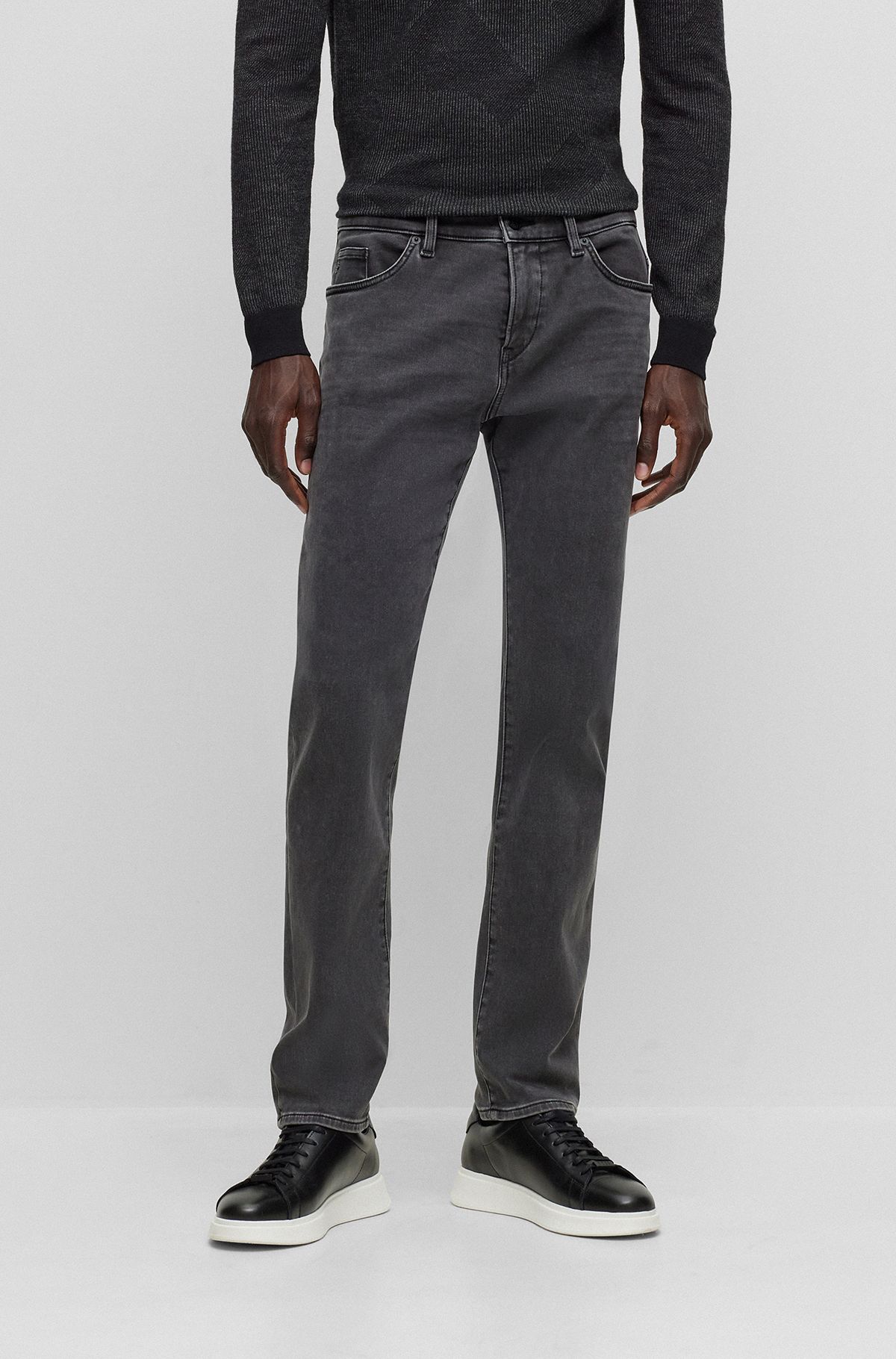 Slim-Fit Jeans aus schwarzem Stretch-Denim, Dunkelgrau