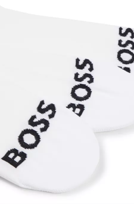 Three-pack of ankle-length socks with contrast logos