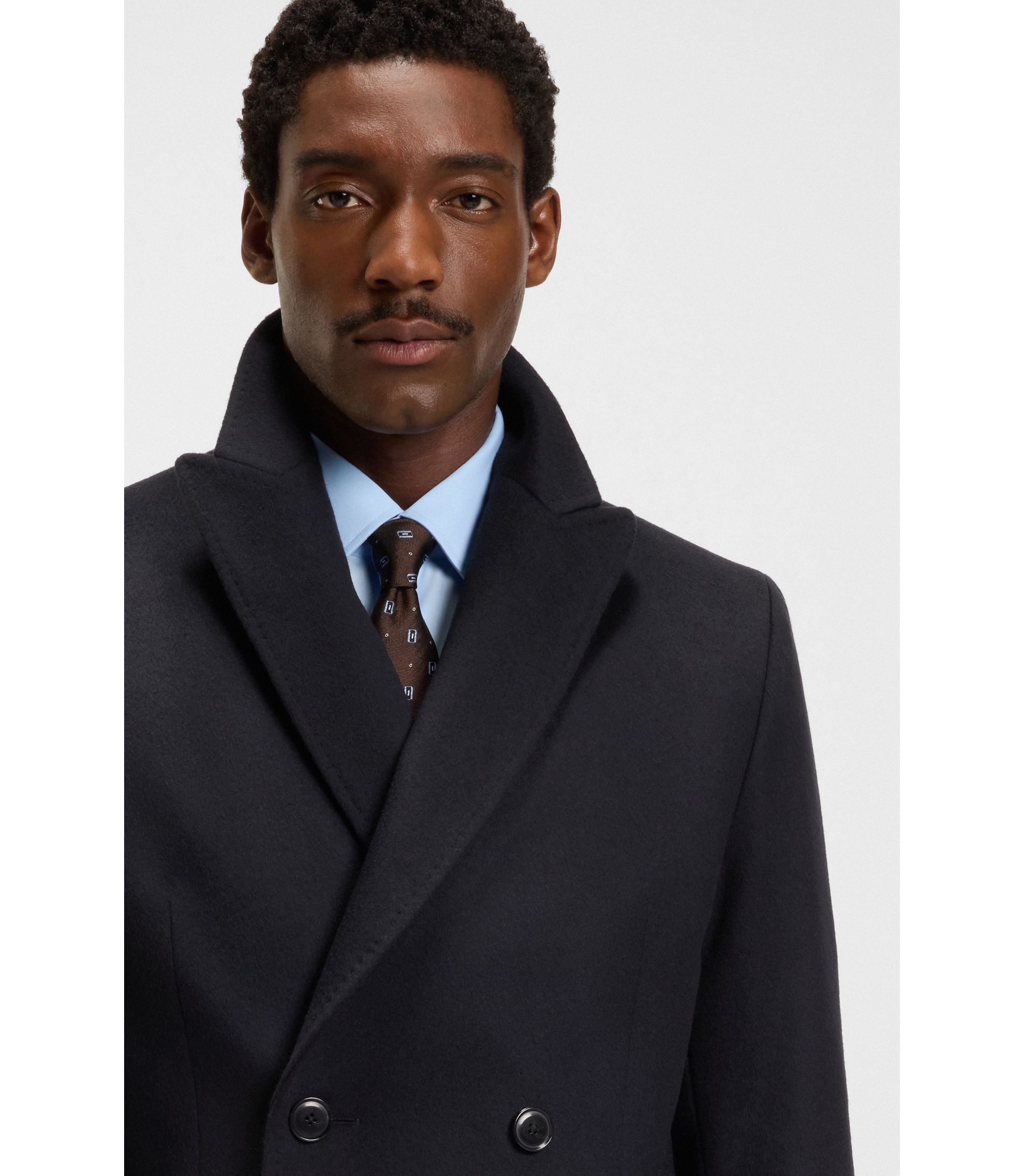 hbeu50502328_404_340?wid=1980&