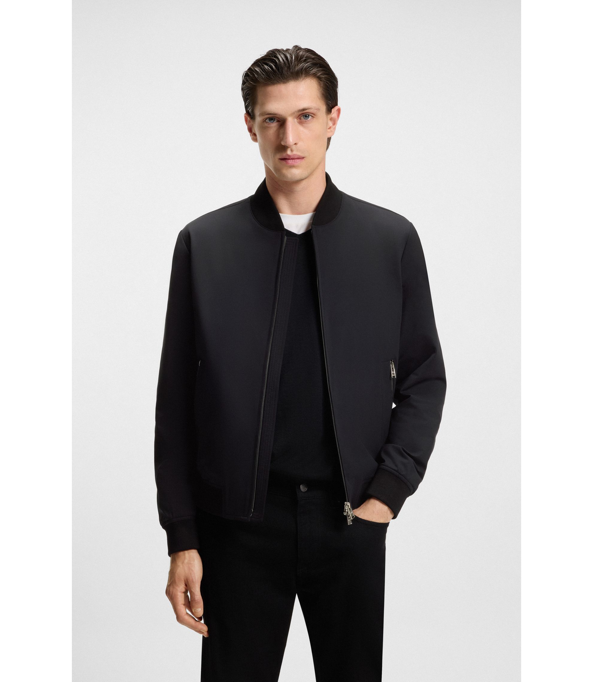 【関税込み】BOSS ブラック レギュラーフィット フーディ BOSS - スリムフィットジャケット パフォーマンスストレッチ