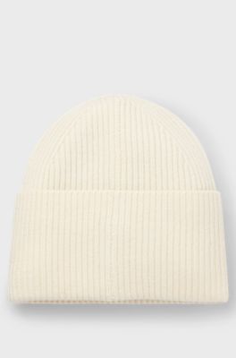 Bonnet en laine m&eacute;lang&eacute;e avec patch logot&eacute; rouge, Blanc
