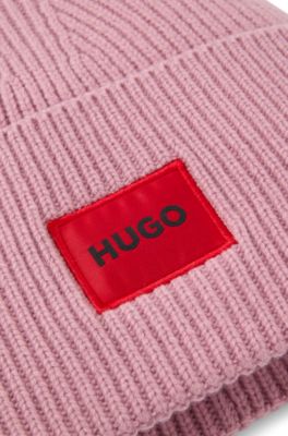 Wool-blend beanie hat with red logo patch, light pink